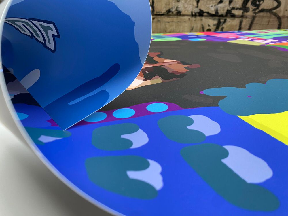 fabrizio-scala_artista_fabrizio-scala-Maradona-citta-spalle-materiale-blu-pvc
